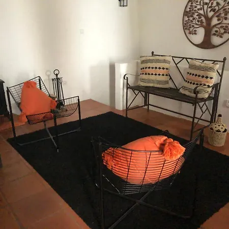 The Castle House - Unique Places *